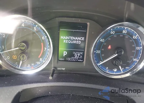 2018 Toyota Corolla L из США, поврежденный, VIN 2T1BURHE5JC982794